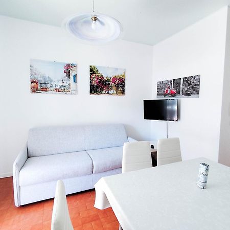 Apartmán El Palmar Fronte Mare Lido di Jesolo Exteriér fotografie