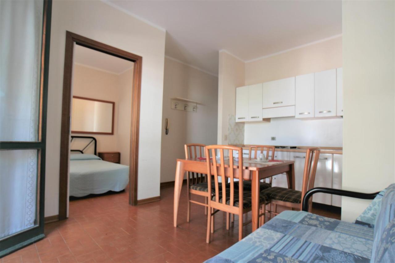 Apartmán El Palmar Fronte Mare Lido di Jesolo Exteriér fotografie